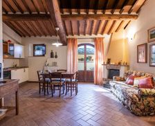 Italy Tuscany Lupompesi vacation rental compare prices direct by owner 13873742