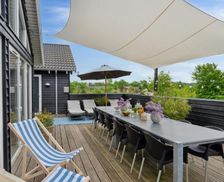 Denmark Hovedstaden Tisvildeleje vacation rental compare prices direct by owner 4490466