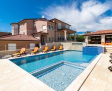 Croatia Istria Ližnjan vacation rental compare prices direct by owner 28410427