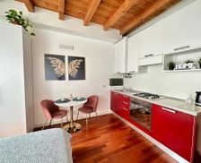 Italy Lombardy Bergamo vacation rental compare prices direct by owner 14898086