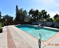 United States California Pasadena vacation rental compare prices direct by owner 24121378