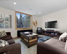 Canada British Columbia Sun Peaks vacation rental compare prices direct by owner 19536181