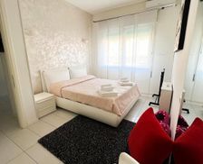 Italy Veneto Lido di Jesolo vacation rental compare prices direct by owner 27793236