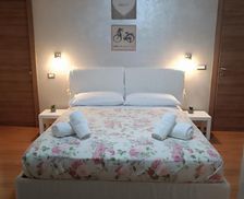 Italy Molise Campodipietra vacation rental compare prices direct by owner 27073387