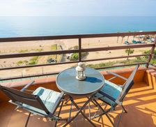 Spain Catalonia Pineda de Mar vacation rental compare prices direct by owner 28176396