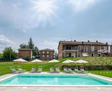 Italy Piedmont Calosso vacation rental compare prices direct by owner 32455922