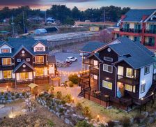 South Korea Gangwon-Do Gangneung vacation rental compare prices direct by owner 27464264