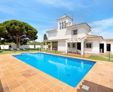 Spain Andalucía Chiclana de la Frontera vacation rental compare prices direct by owner 6257865
