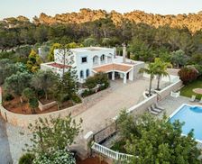 Spain Ibiza Portinatx vacation rental compare prices direct by owner 33236827