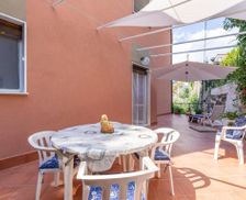 Italy Liguria Alassio vacation rental compare prices direct by owner 28506790