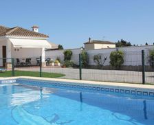 Spain Andalucía Conil de la Frontera vacation rental compare prices direct by owner 30013774