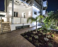 Italy Apulia PORTO CESAREO vacation rental compare prices direct by owner 33262372