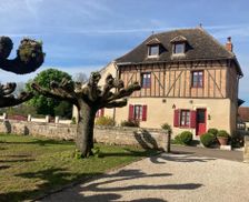 France Burgundy Écuelles vacation rental compare prices direct by owner 13975191