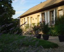 France Rhône-Alps Écully vacation rental compare prices direct by owner 13436149