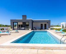 Italy Puglia Ostuni vacation rental compare prices direct by owner 10401118