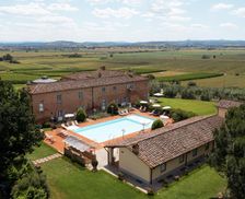 Italy Tuscany Foiano della Chiana vacation rental compare prices direct by owner 14286290