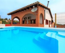 Spain Catalunya Riudecanyes vacation rental compare prices direct by owner 4026480