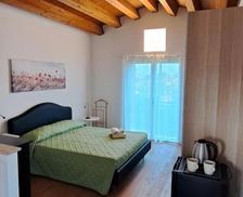 Italy Marche Osimo vacation rental compare prices direct by owner 26722644