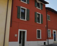 Italy Lombardy Carpenedolo vacation rental compare prices direct by owner 26836757