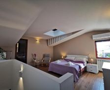 Italy Lazio Marco Simone vacation rental compare prices direct by owner 26956467