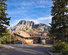 Canada Alberta Banff vacation rental compare prices direct by owner 12768831