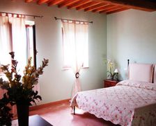 Italy Tuscany Orentano vacation rental compare prices direct by owner 13867787