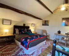 France Normandy Notre-Dame-de-lʼIsle vacation rental compare prices direct by owner 26802118