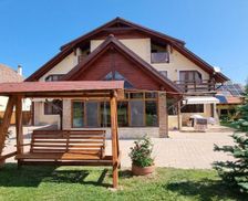 Romania Brasov Stațiunea Climaterică Sâmbăta vacation rental compare prices direct by owner 27835951