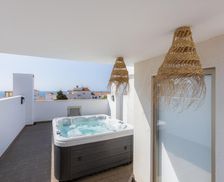 Portugal Algarve Burgau vacation rental compare prices direct by owner 27003050