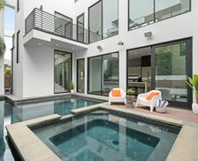 United States California Los Angeles vacation rental compare prices direct by owner 29116402