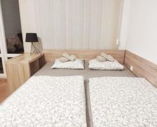 Bulgaria Burgas Province Sunny Beach vacation rental compare prices direct by owner 28963219