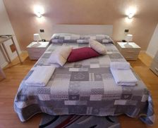 Italy Sicily Troina vacation rental compare prices direct by owner 27382637