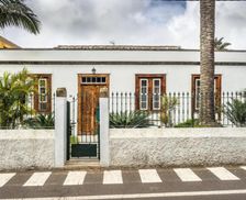Spain Tenerife Las Lagunas vacation rental compare prices direct by owner 32262501