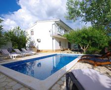 Croatia Split-Dalmatia County Kraj vacation rental compare prices direct by owner 16055044