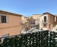 Italy Basilicata Avigliano vacation rental compare prices direct by owner 28588444