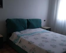 Italy Abruzzo SantʼAngelo vacation rental compare prices direct by owner 28198826