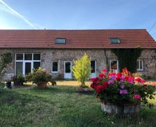 France Auvergne Droiturier vacation rental compare prices direct by owner 27404134