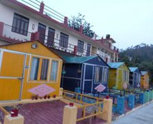 India Uttarakhand Kausani vacation rental compare prices direct by owner 27403682