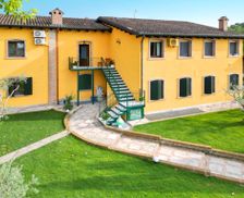 Italy Veneto Isola della Scala vacation rental compare prices direct by owner 33448545