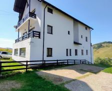 Romania Brasov Şirnea vacation rental compare prices direct by owner 28696080