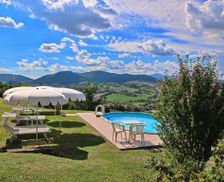 Italy Marche Arcevia vacation rental compare prices direct by owner 6252226