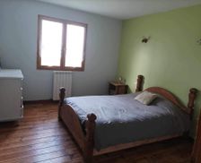 France Occitania Saint-Aunix-Lengros vacation rental compare prices direct by owner 28607481
