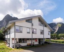 Norway Nordland Reine vacation rental compare prices direct by owner 26760147