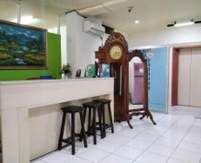 Indonesia South Sulawesi Makassar vacation rental compare prices direct by owner 28063911