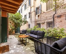 Italy Veneto Venice vacation rental compare prices direct by owner 14627534