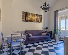 Italy Apulia Lecce vacation rental compare prices direct by owner 28994007