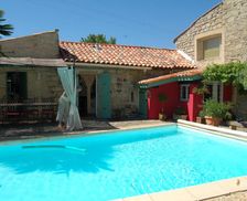 France Languedoc-Roussillon Courry vacation rental compare prices direct by owner 28782650