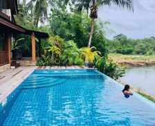 Thailand Koh Chang Ko Chang vacation rental compare prices direct by owner 28618341