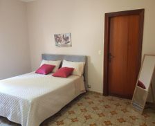 Italy Lazio San Giorgio a Liri vacation rental compare prices direct by owner 28851839