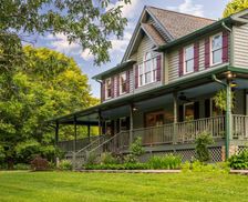 United States North Carolina Weaverville vacation rental compare prices direct by owner 35402363